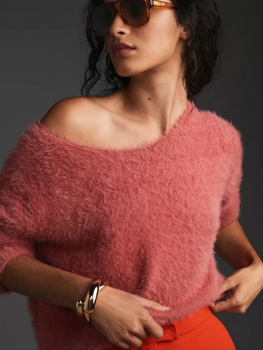 Pilcro (Anthropologie exclusive) fuzzy cropped sweater in a dusty rose Small